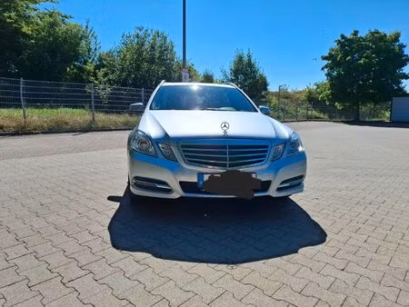 Mercedes-Benz Classe E E 220 2.1 CDI 170 Avantgarde