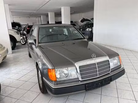 Mercedes-Benz Classe E 230 E