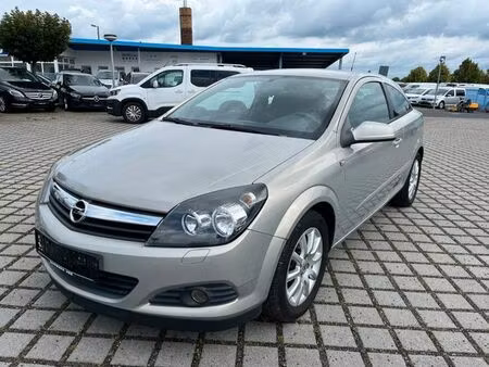 Opel Astra 1.6 105 Edition
