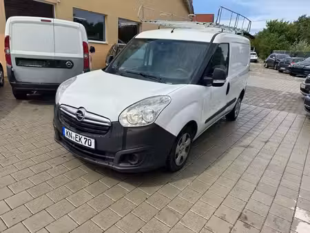 Opel Combo 1.2