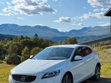 Volvo V40 D2 1.6 115 Summum