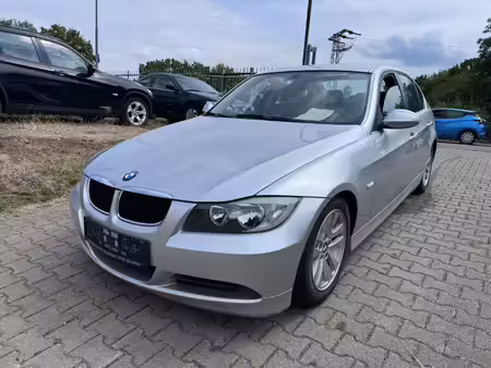 BMW Série 3 325i 218