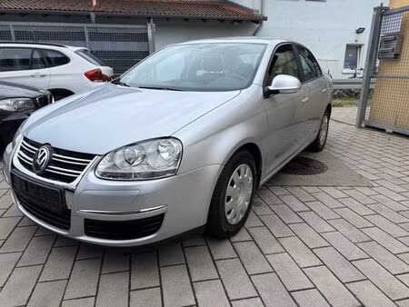 Volkswagen Jetta 1.6 102 Trendline
