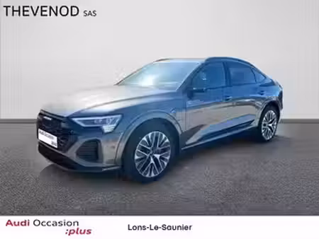 Audi Q8 55 408 S line quattro