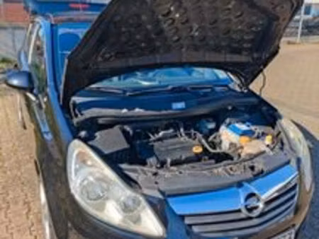 Opel Corsa 1.2 80