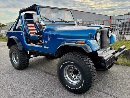 Jeep CJ7 