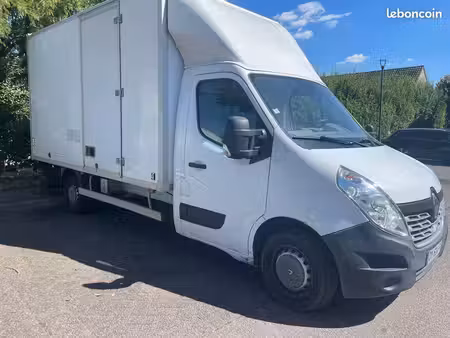 Renault Master 2.3 dCi 110