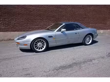 Aston Martin DB7 