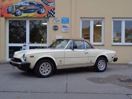 Fiat 124 Spider 2.0