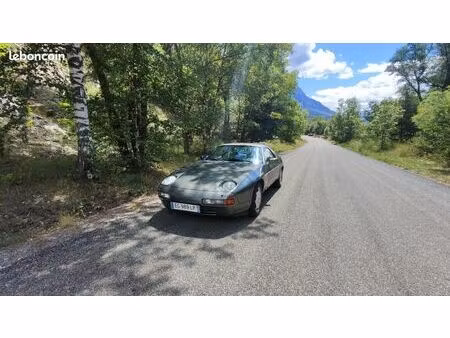 Porsche 928 S4 V8 5.0 320