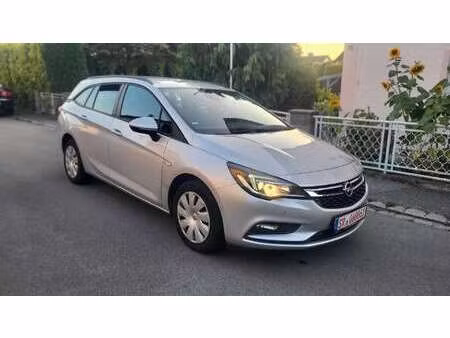 Opel Astra 1.6 100