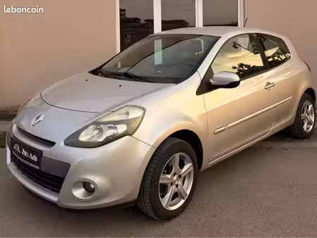 Renault Clio 1.2 75