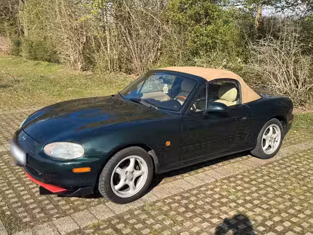 Mazda MX5 1.6 110