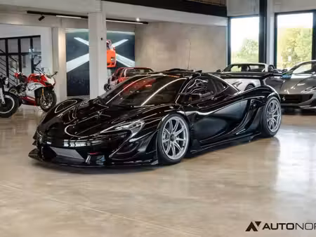 McLaren P1 V8 3.8 737