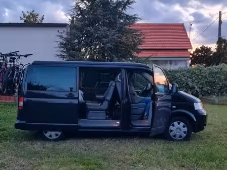 Volkswagen Transporter T5 2.5 TDI 130