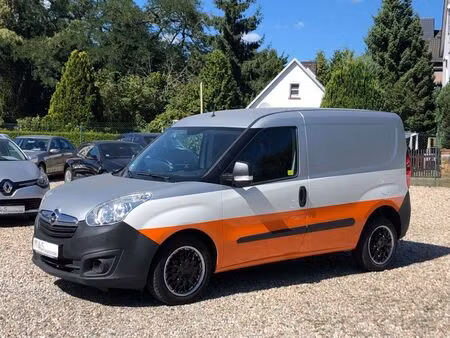 Opel Combo 1.2