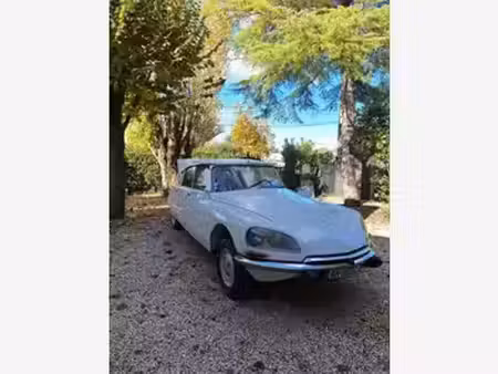 Citroën DS 2.2