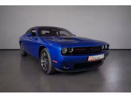 Dodge Challenger 