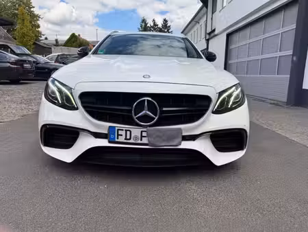 Mercedes-Benz Classe E E 220 4Matic