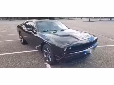 Dodge Challenger Blacktop V8 5.7