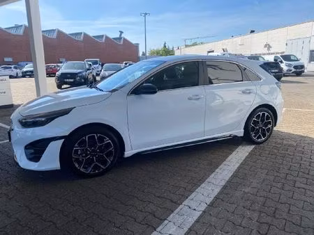 Kia Ceed 1.5 T-GDi 160 GT Line