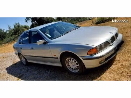 BMW Série 5 525TDS 2.0 143