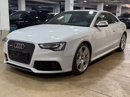 Audi A5 RS5 V8 4.2 FSI 450 quattro