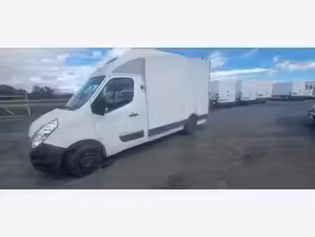 Renault Master 2.3 dCi 125