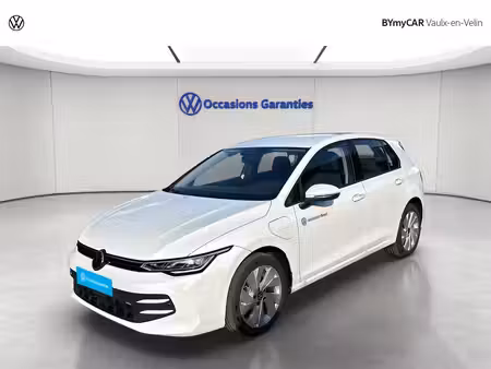 Volkswagen Golf 1.5 eTSI 204 Life