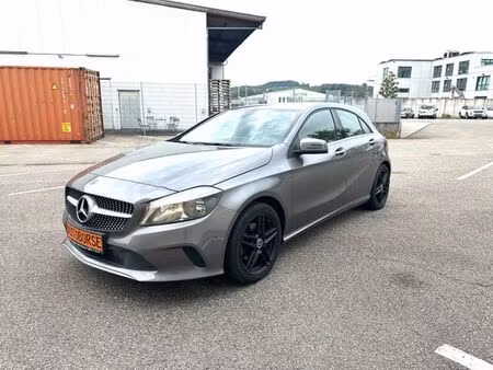 Mercedes-Benz Classe A A 180 1.6 122