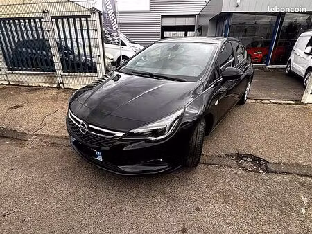 Opel Astra 1.6 CDTI 136