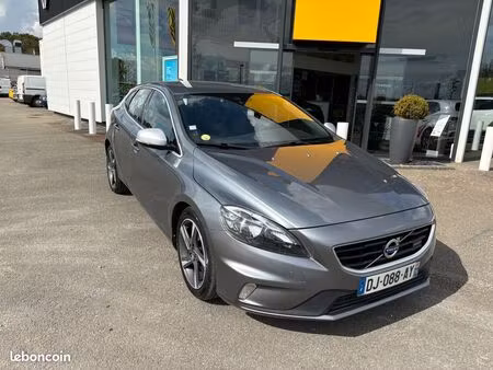 Volvo V40 D2 1.6 115
