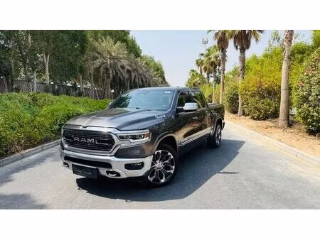 Dodge RAM 1500 V8 5.7