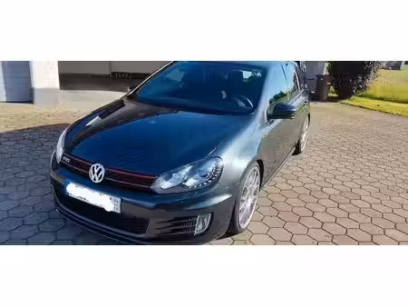 Volkswagen Golf GTI 2.0 TSI