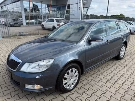 Škoda Octavia 1.6 105 Ambiente