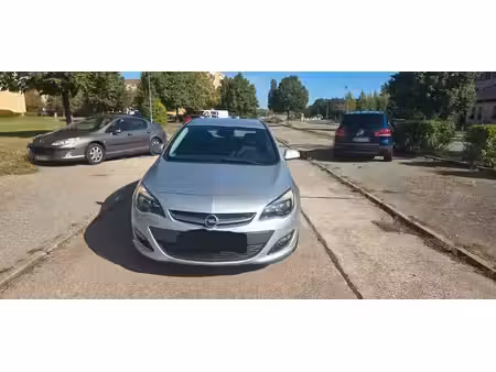 Opel Astra 1.4 140 Cosmo