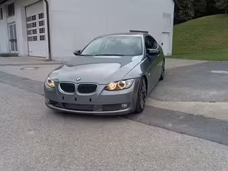 BMW Série 3 335i 3.0 306