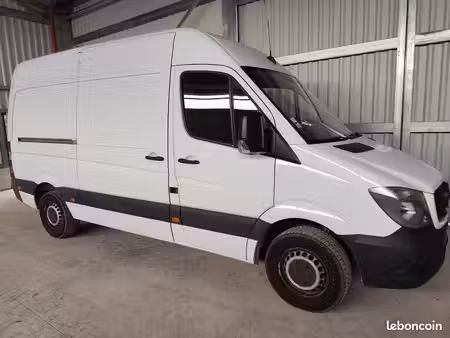 Mercedes-Benz Sprinter 
