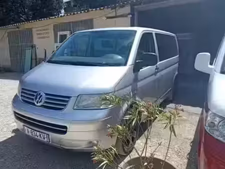 Volkswagen Multivan 2.5 TDI 130 Confortline