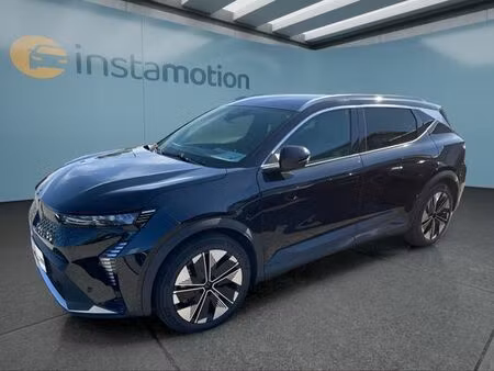Renault Scénic E-Tech 220 Techno