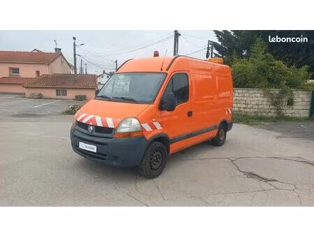 Renault Master 2.5 dCi 100