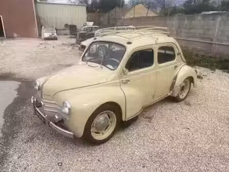 Renault 4CV