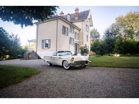 Ford Thunderbird 