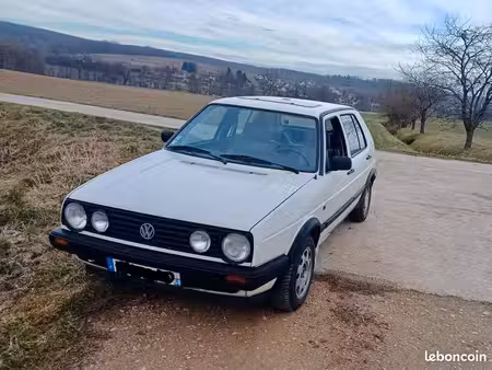 Volkswagen Golf 1.6
