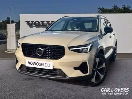 Volvo XC40 B3 2.0 163