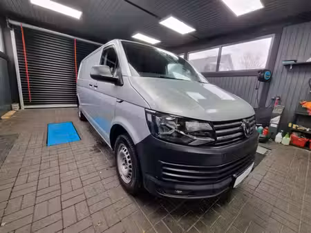 Volkswagen Transporter T6 2.0 TDI 102