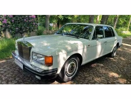 Rolls-Royce Silver Spur