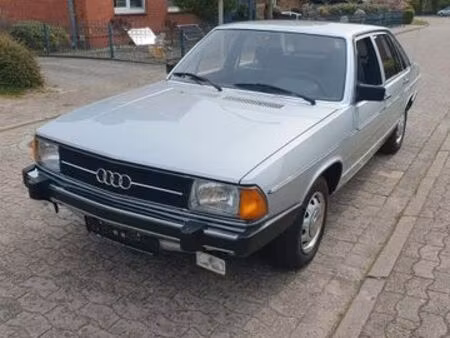 Audi 100 