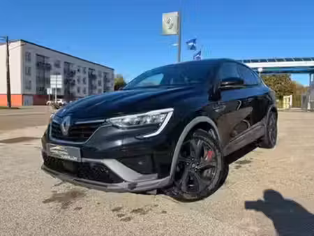 Renault Arkana E-Tech 1.6 145 RS Line