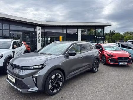 Renault Scénic E-Tech 220 Techno